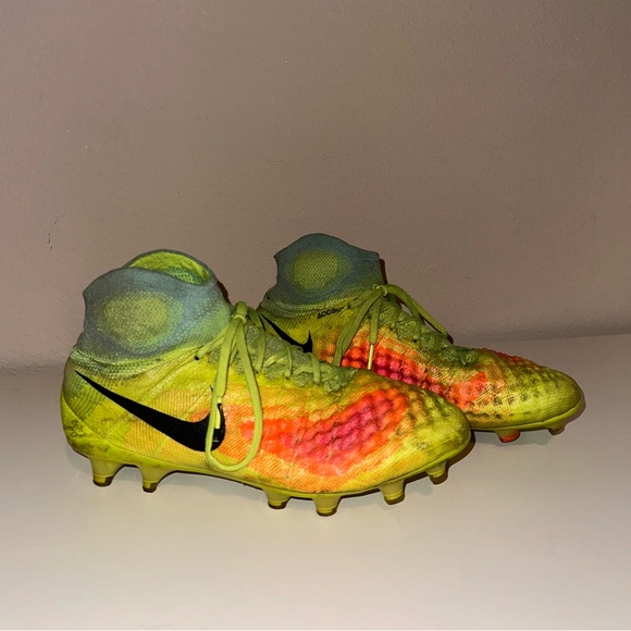 Football Boots Magista Obra Fg Yellow Nike Magista Obra II FG - Main Image